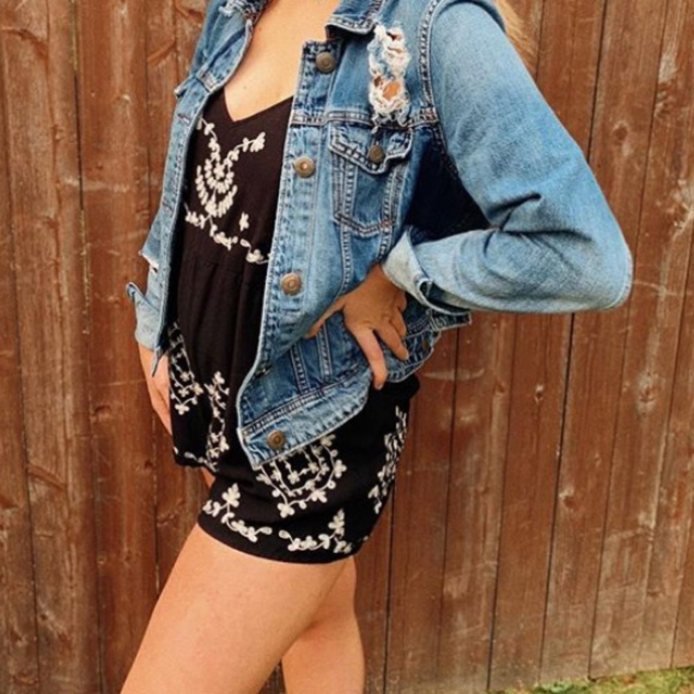 Embroidered romper